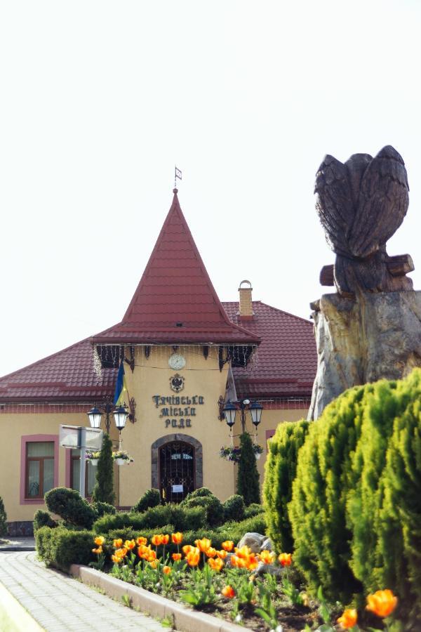 Готель Тячів Kültér fotó